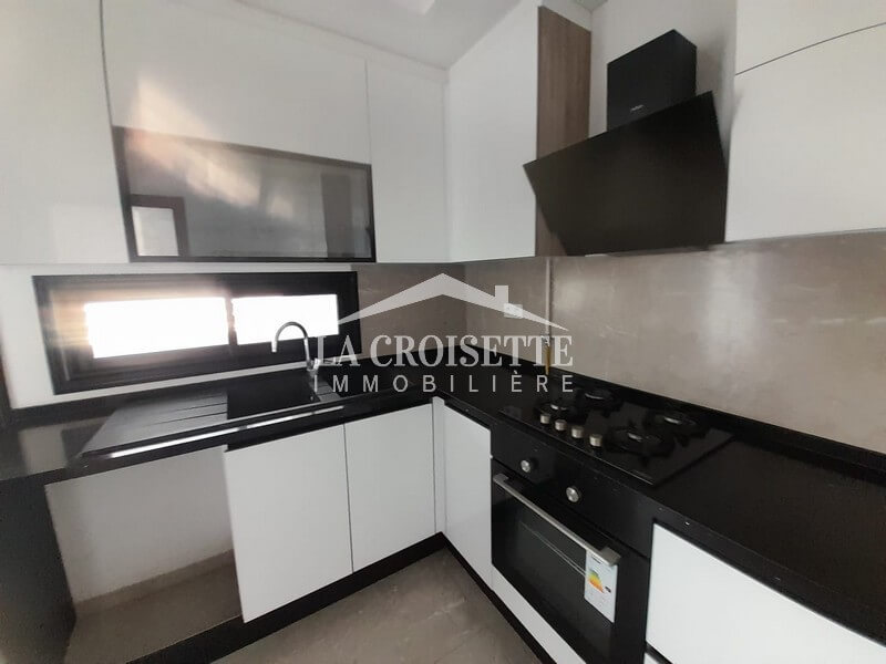 Appartement S+3 à La Soukra